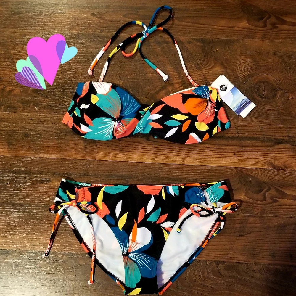 🆕️ ROXY bikini set